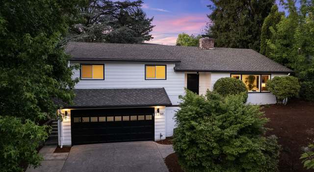 Photo of 10945 SW Berkshire St, Portland, OR 97225