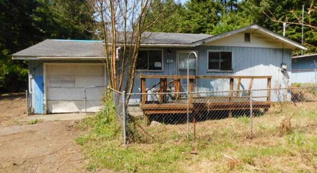 Photo of 431 NE Alder St, Yachats, OR 97498