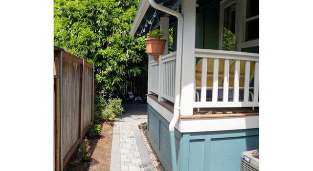 Photo of 1551 N Skidmore St, Portland, OR 97217