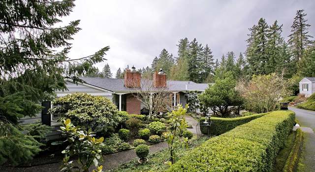 Photo of 3645 SW 52nd Pl, Portland, OR 97221