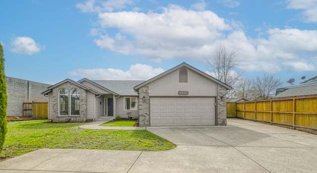 Photo of 1587 Manchester Dr, Eugene, OR 97401