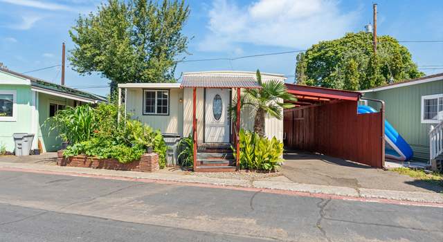 Photo of 8951 SE Fuller Rd #7, Happy Valley, OR 97086