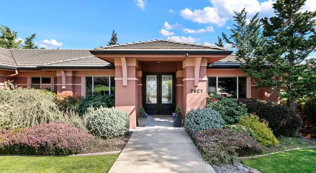 Photo of 2621 Ridgemont Dr, Eugene, OR 97405