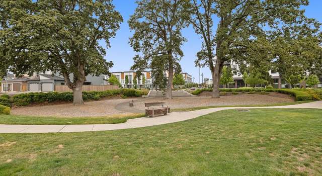 Photo of 3478 SE Birchleaf St, Hillsboro, OR 97123