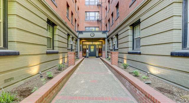 Photo of 2109 NW Irving St #207, Portland, OR 97210
