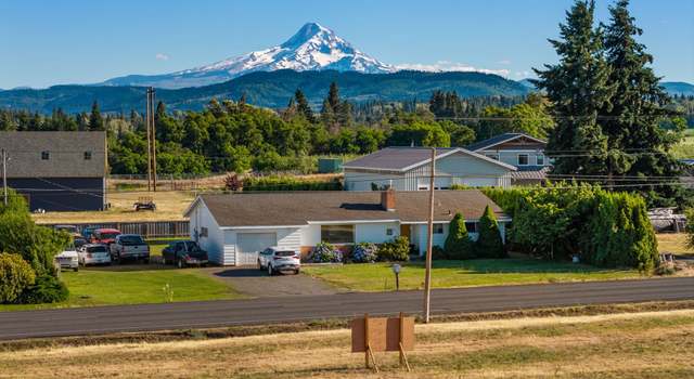 Photo of 3820 Belmont Dr, Hood River, OR 97031