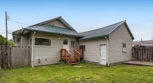 Photo of 62 S 21st St, St. Helens, OR 97051