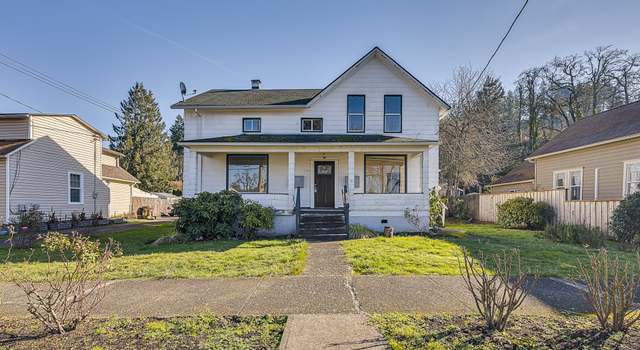 Photo of 110 Center St, Oregon City, OR 97045