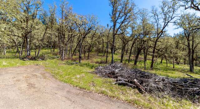 Photo of 416 Elmar Dr, Winchester, OR 97495