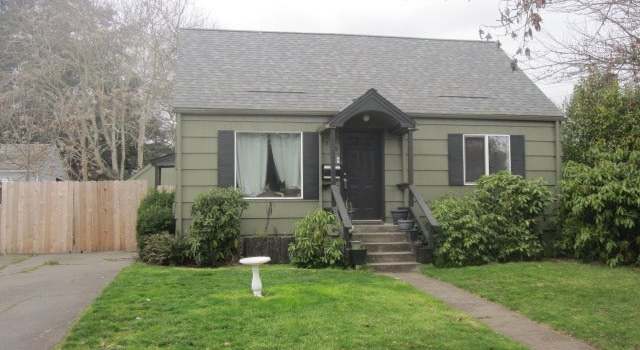 Photo of 1765 NE Broadway St, Salem, OR 97301