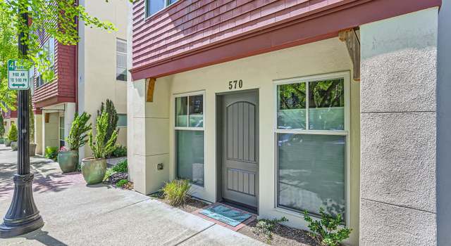 Photo of 570 2nd St #2, Lake Oswego, OR 97034