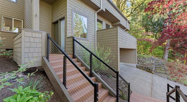Photo of 3920 SW Hillsdale Ave, Portland, OR 97239