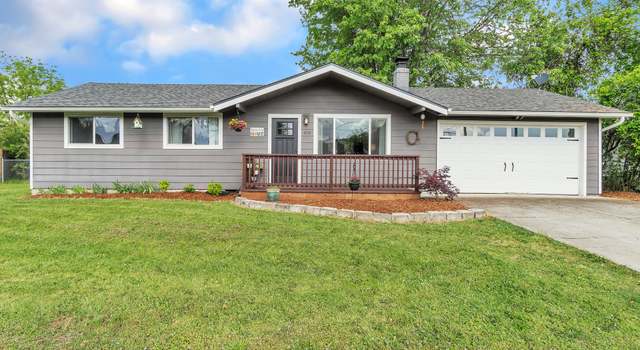 Photo of 426 NE Hill St, Sheridan, OR 97378
