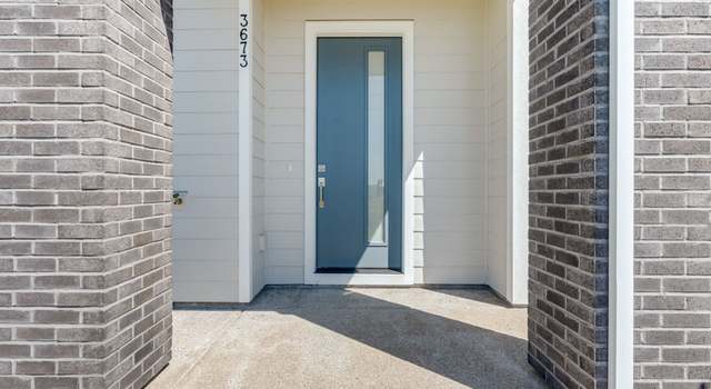 Photo of 3673 SE Nebula Ln, Hillsboro, OR 97123