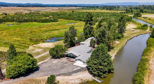 Photo of 34579 E Columbia Ave, Scappoose, OR 97056