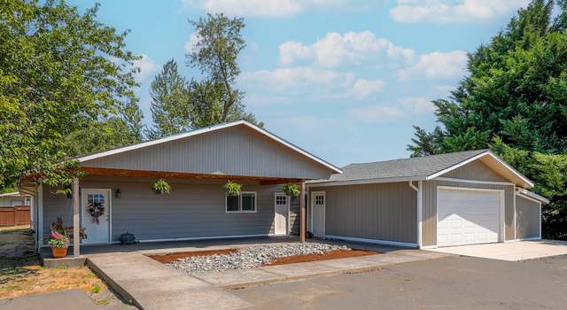 Photo of 34579 E Columbia Ave, Scappoose, OR 97056