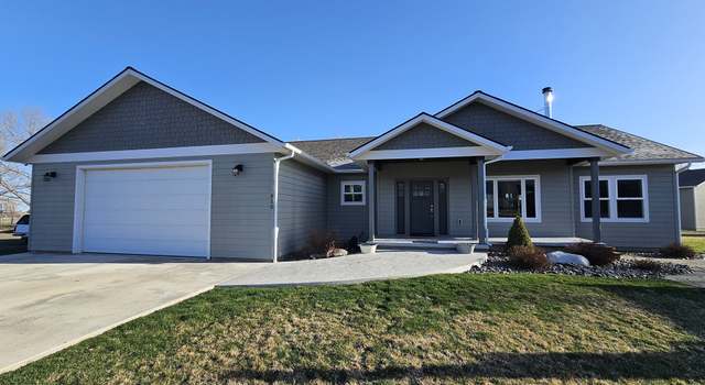 Photo of 810 N College St, Joseph, OR 97846