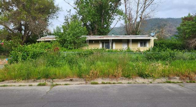 Photo of 251 Alameda St, Myrtle Creek, OR 97457