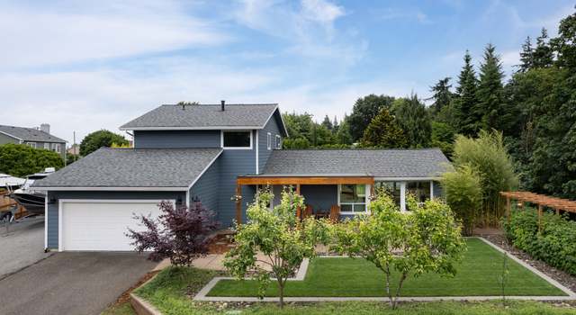 Photo of 655 Pacific St, Columbia City, OR 97018