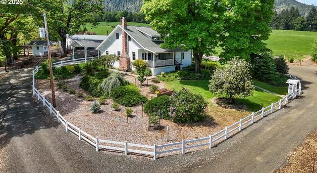 Photo of 1471 Joelson Rd, Umpqua, OR 97486