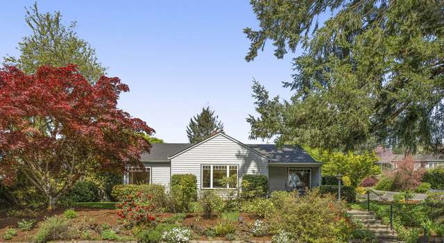 Photo of 7109 SW Canyon Ln, Portland, OR 97225