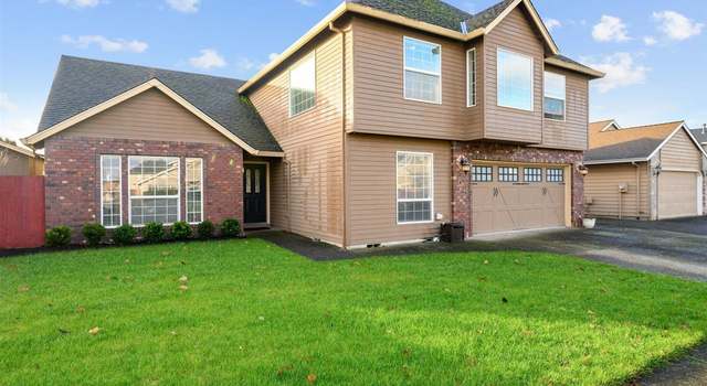 Photo of 1439 SE 12th Loop, Canby, OR 97013