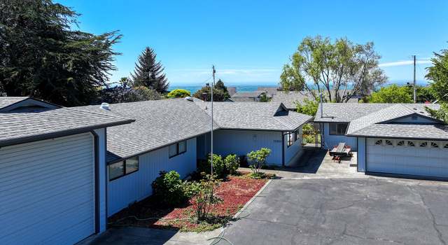 Photo of 15950 Oceanview Dr, Brookings, OR 97415