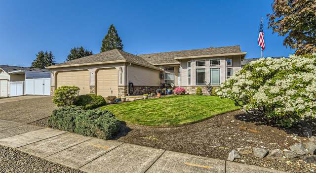 Photo of 11973 Leann Marie Ln, Oregon City, OR 97045