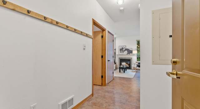 Photo of 2024 SW Howards Way #407, Portland, OR 97201