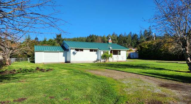 Photo of 31033 Crabapple Way, Gold Beach, OR 97444