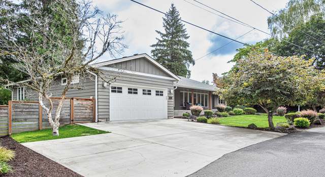Photo of 6200 SW Arrow Wood Ln, Portland, OR 97223