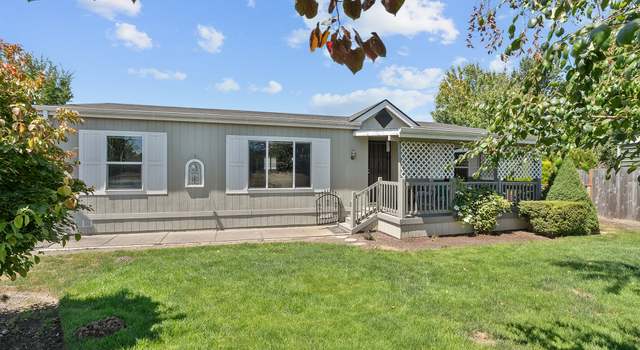 Photo of 830 N Main St #1, Mount Angel, OR 97362