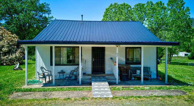 Photo of 437 Taylor St, Myrtle Creek, OR 97457