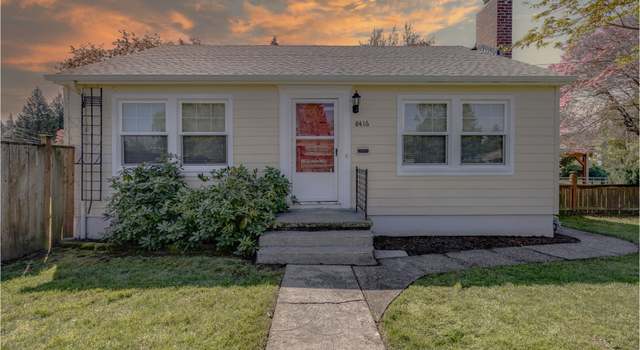 Photo of 8416 NE Going St, Portland, OR 97220