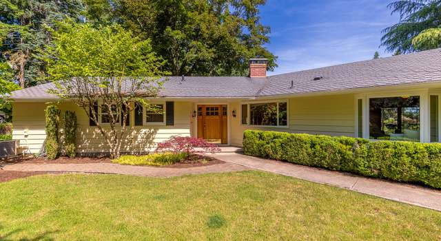 Photo of 2235 Hillside Dr, Lake Oswego, OR 97034