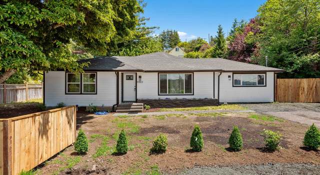 Photo of 586 11th Ave, Coos Bay, OR 97420