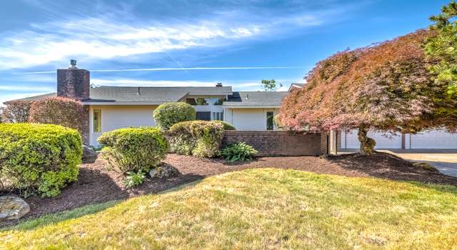 Photo of 1019 SW 2nd St, Dundee, OR 97115