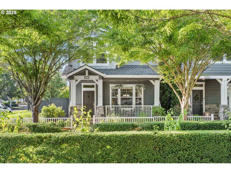 Photo of 29021 SW Villebois Dr Wilsonville, OR 97070