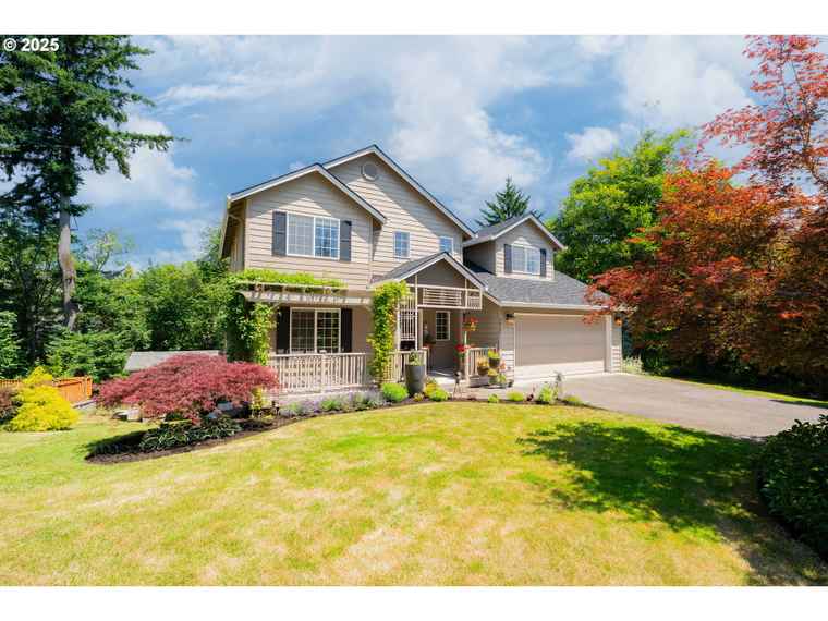 Photo of 2012 NW Willow Dr Camas, WA 98607