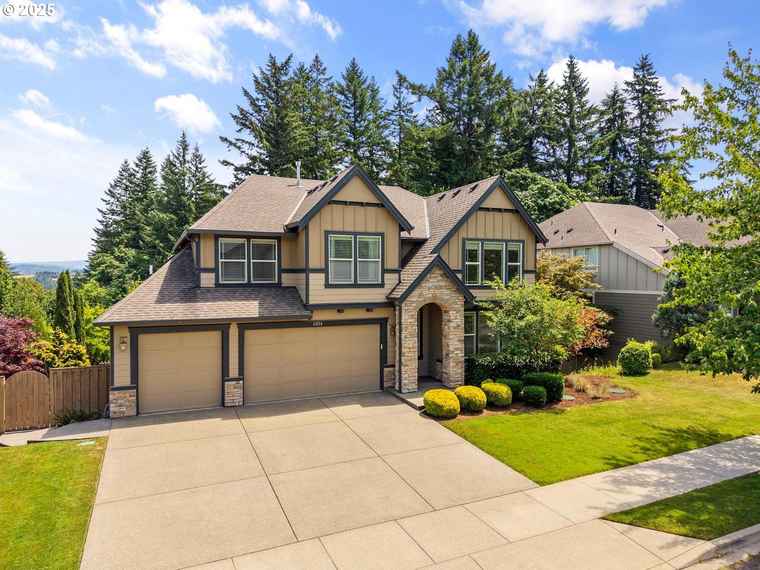 Photo of 2814 NW Hill St Camas, WA 98607