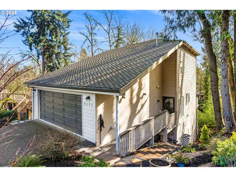Photo of 3171 Cottonwood Ct West Linn, OR 97068