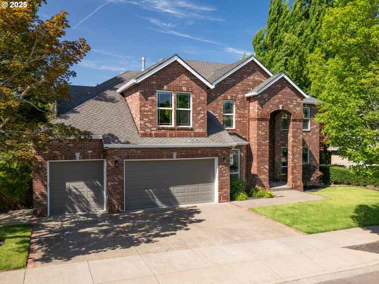 Photo of 10695 SW Meier Dr Tualatin, OR 97062