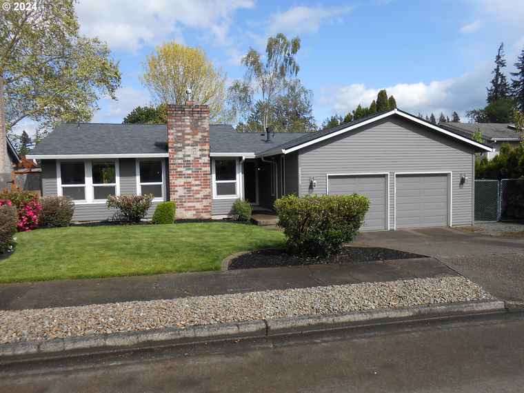 Photo of 20398 SW 71st Ave Tualatin, OR 97062