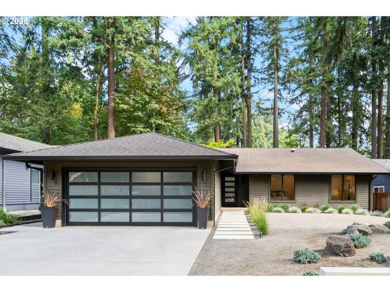 Photo of 4291 Collins Way Lake Oswego, OR 97035