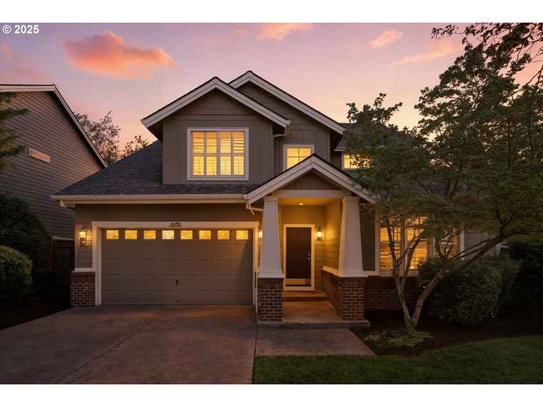 Photo of 23798 SW Heron Lakes Dr Sherwood, OR 97140