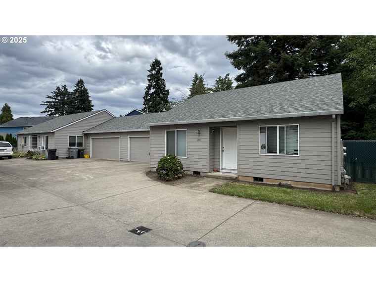 Photo of 248 SE Township Rd Canby, OR 97013