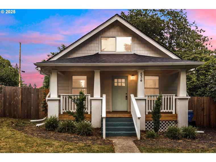 Photo of 534 18th St Washougal, WA 98671