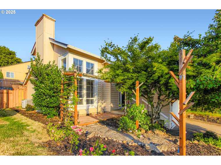 Photo of 23224 SW Orchard Heights Pl Sherwood, OR 97140