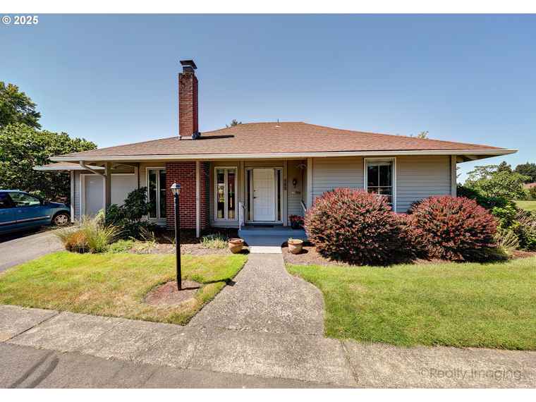 Photo of 5170 SW Barclay Ct Beaverton, OR 97005
