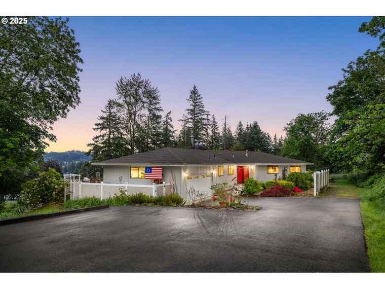 Photo of 16020 SE Monner Rd Happy Valley, OR 97086